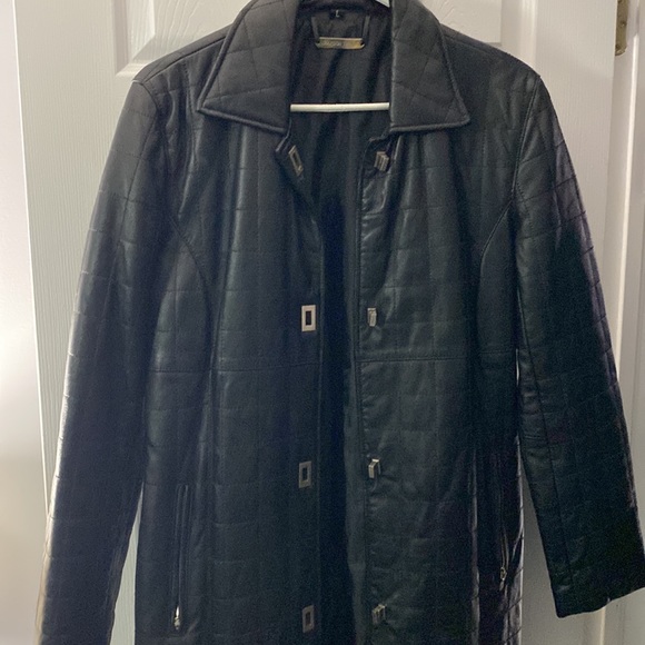 Brandon Thomas Women’s leather Jacket - Picture 2 of 3